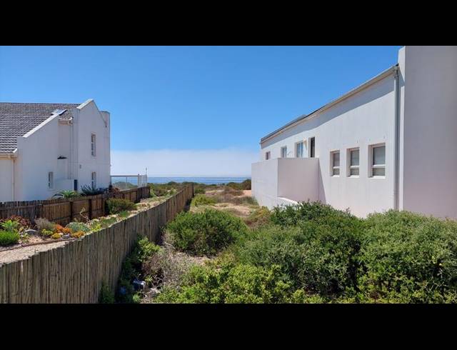 LAND FOR SALE IN BRITANNIA BAY